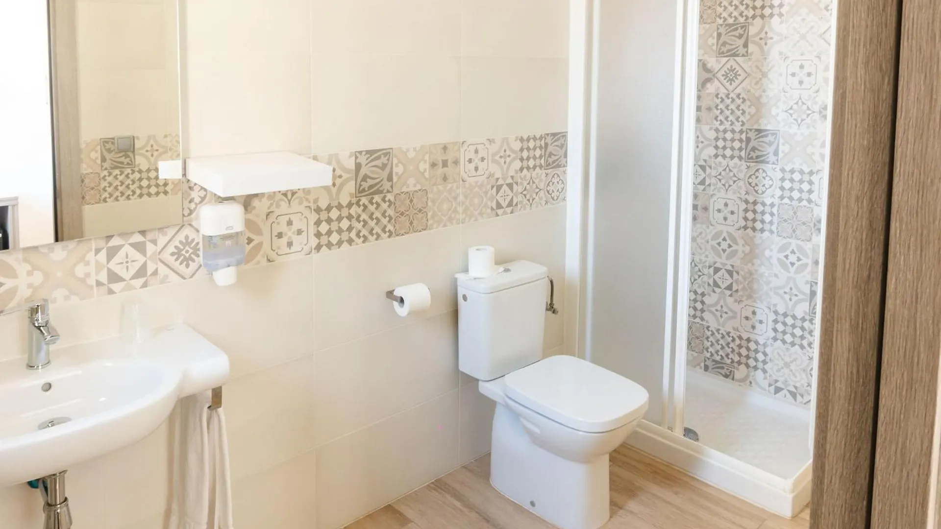 Hotel Planas Salou 3*,